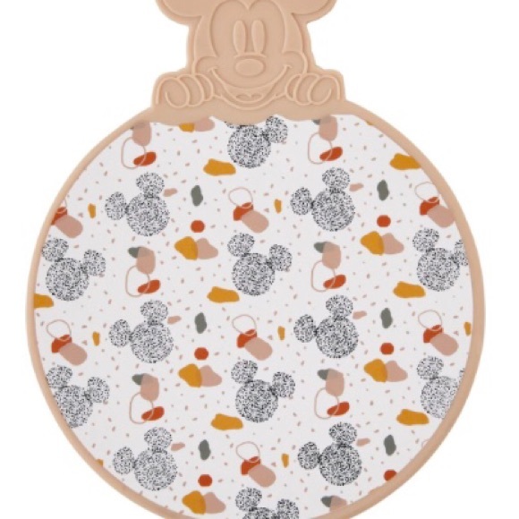 🆕 DISNEY Cat or Dog Mickey Mouse Terrazzo Silicon Can Cover - for wet food - pet - Picture 6 of 6